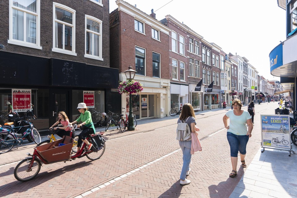 Leegstand is al jaren een probleem in dit deel van de Haarlemmerstraat.