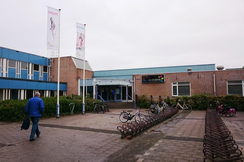 Sportcentrum De Tweesprong in Roelofarendsveen.