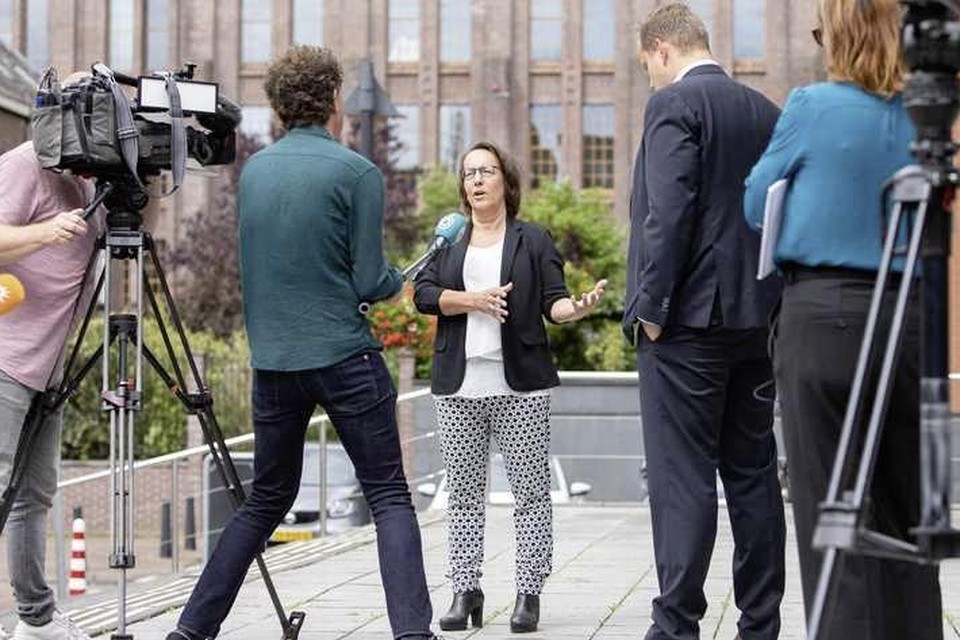 Persrechter Nicolle Kranenbroek van de rechtbank Midden Nederland in augustus tijdens interviews over de Mallorca-zaak.
