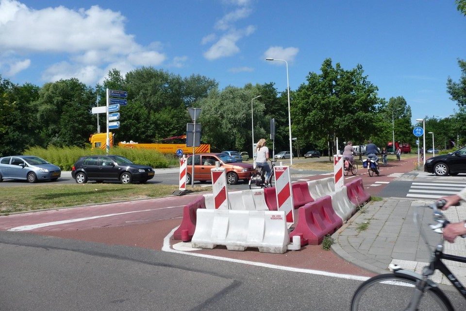 In 2014 ging de rotonde Haagse Schouwweg - Stevenshofdreef al eens op de schop omdat er veel ongelukken waren met fietsers.