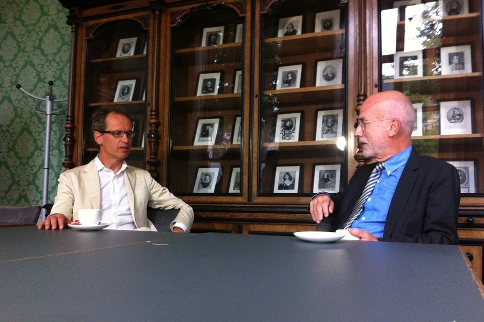 Ronald Knappers in discussie met Klaas de Vries. Foto LD Politiek Live