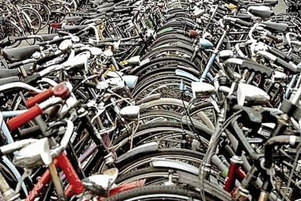 Fietsen blijft in Leiden een populair transportmiddel.