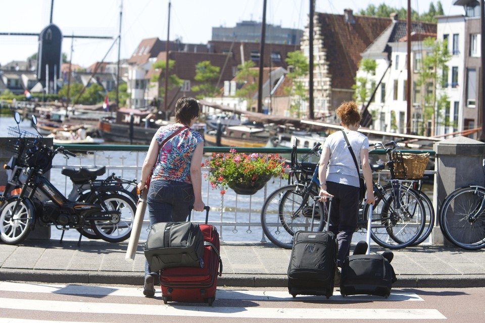 Toeristen in Leiden.