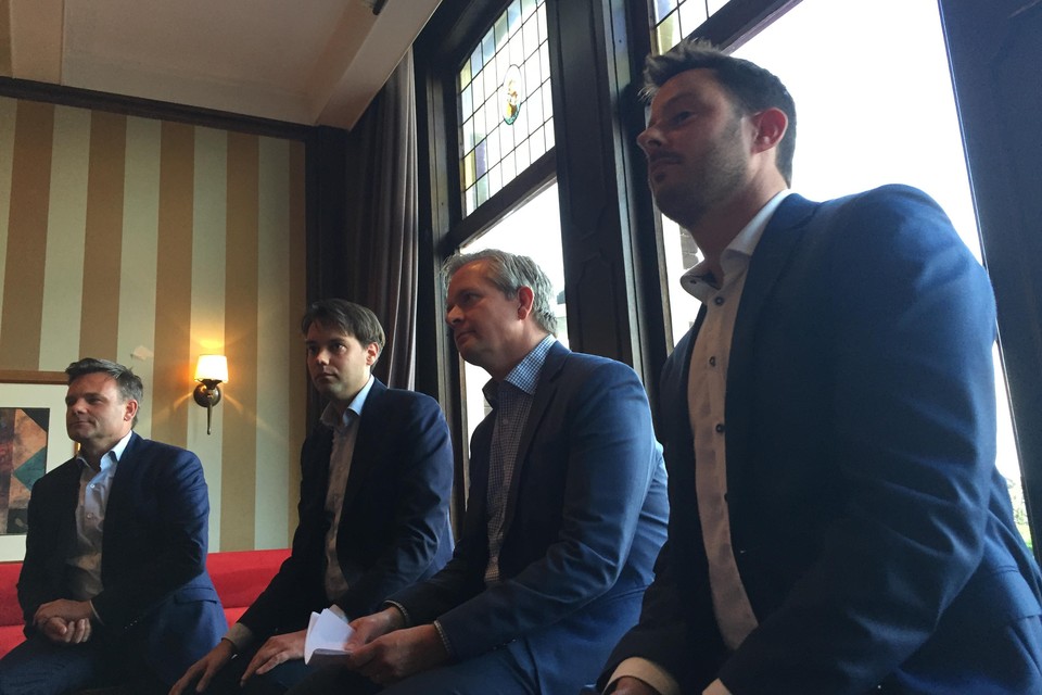 Vlnr: Paul Dirkse, Jeffrey van Haaster, Timo Gubbens en Lodi van Brussel.