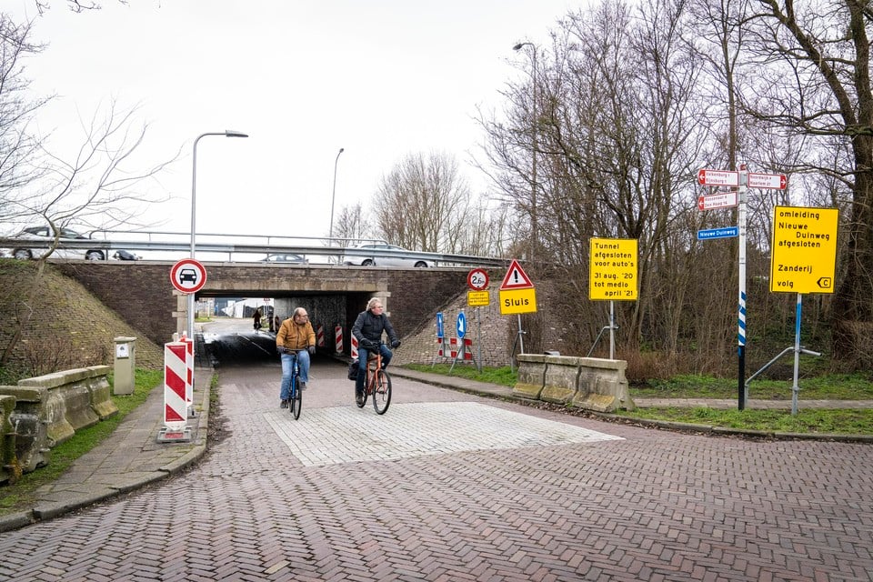 De tunnel onder de N206 bij de Nieuwe Duinweg werd in 2021 al eens tijdelijk afgesloten voor auto’s.