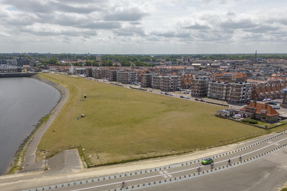 Katwijk wil onder het gras van het Wantveld een archeologische opslagplaats met bezoekerscentrum maken.