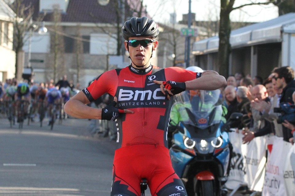 Floris Gerts wint in maart in de klassieker Dorpenomloop van Rucphen. Foto Marcel Koch