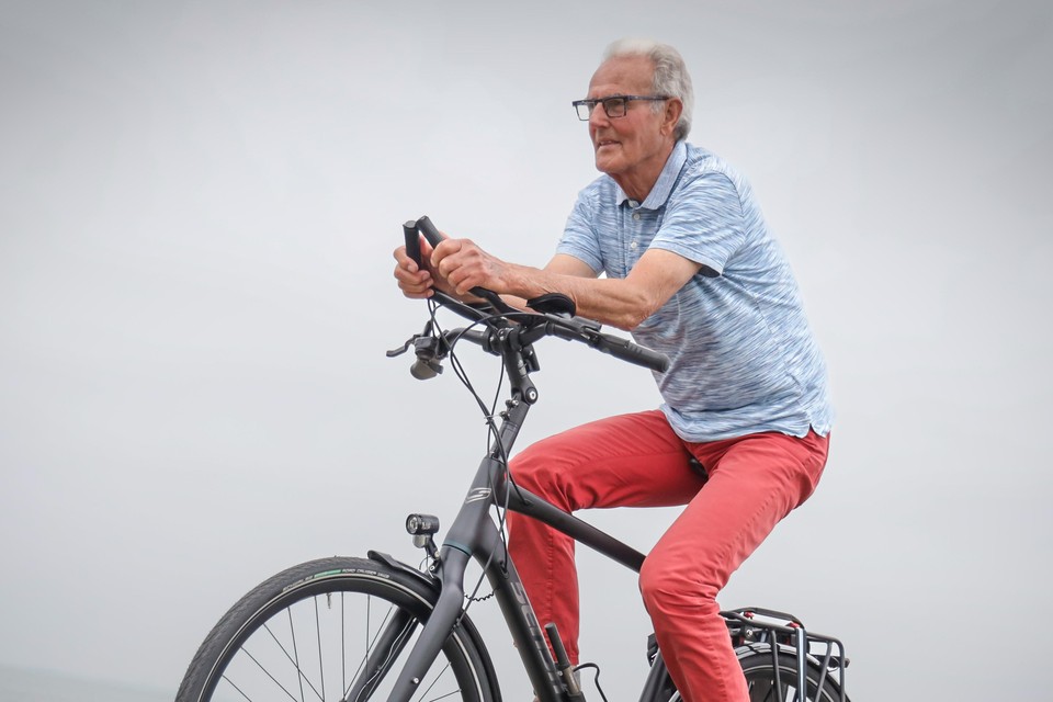 Boodschapper vuilnis Ontrouw Na drie jaar wachten kan Dirk eindelijk weer over de Afsluitdijk fietsen |  Leidschdagblad