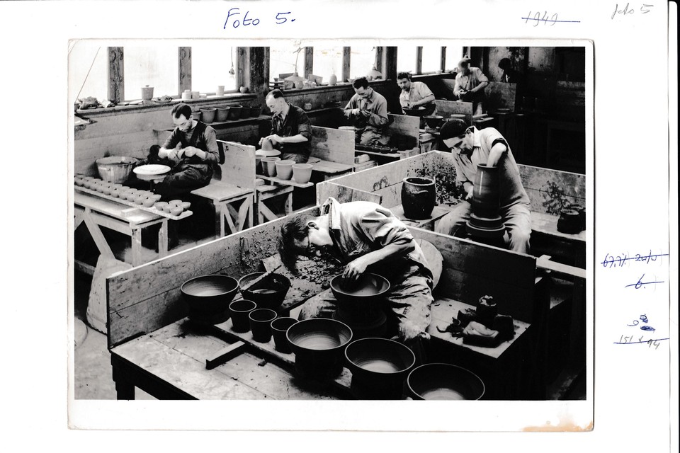 Een archieffoto uit de tijd dat er nog veel mensen bij Zaalberg werkten.