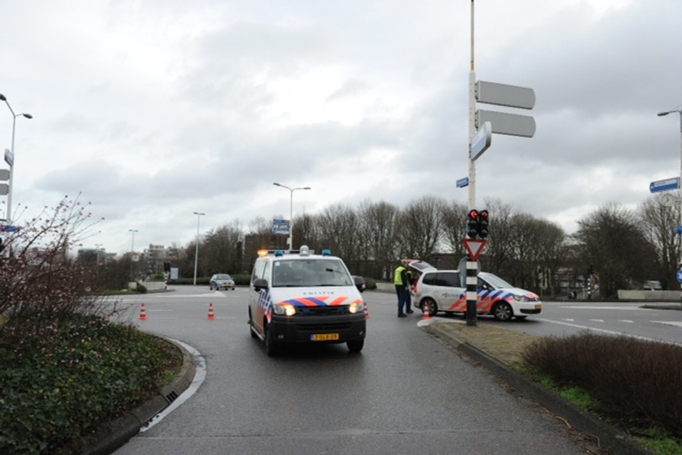 Alweer storing aan Waddingerbrug in Leiden. Foto: Toon van der Poel