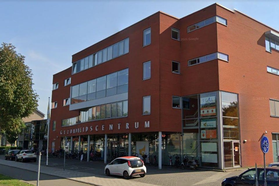Gezondheidsinstituut Dillenburg aan de Prinses Irenelaan, waar ook een huisartsenpraktijk gevestigd is.