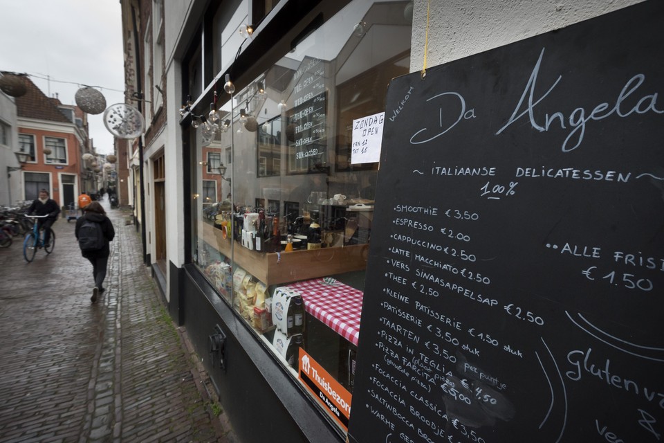 Meer Italianen betekent ook meer Italiaanse delicatessen winkels in Leiden.