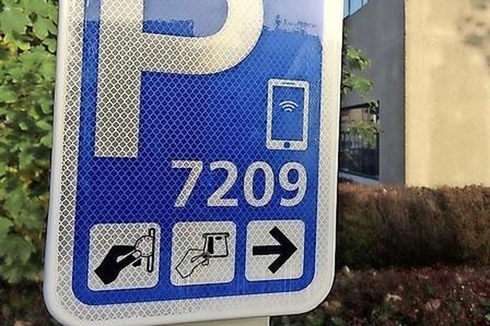 Het symbool van betaald parkeren.