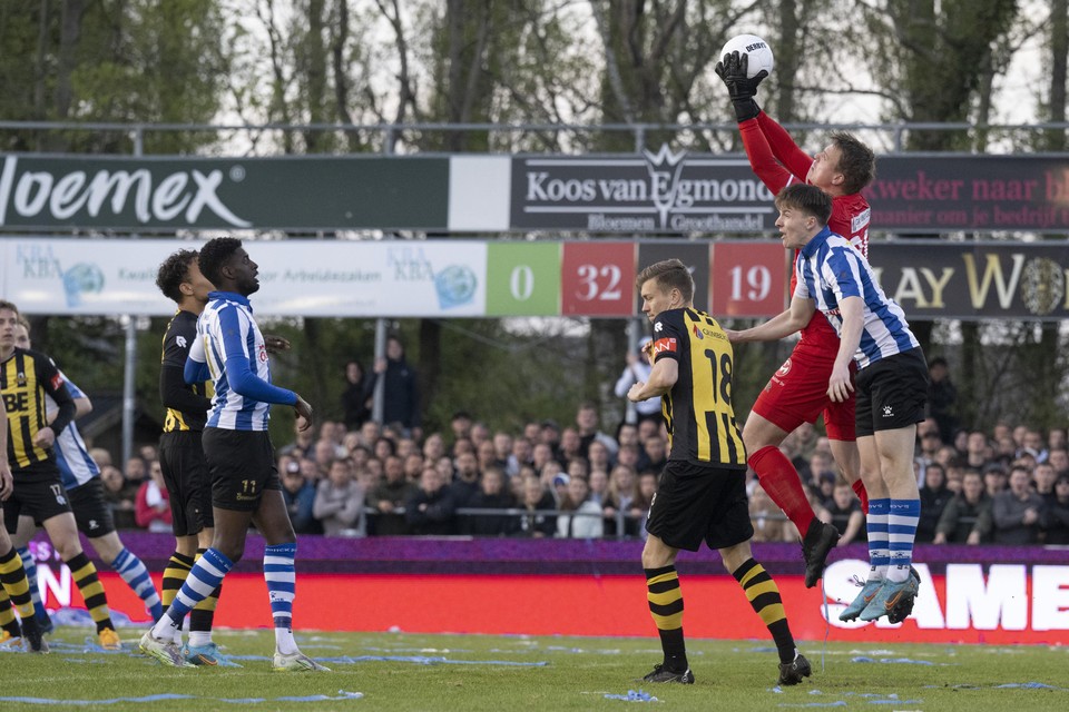 Quick Boys en Rijnsburgse Boys komen elkaar al tijdens de tweede speelronde tegen.