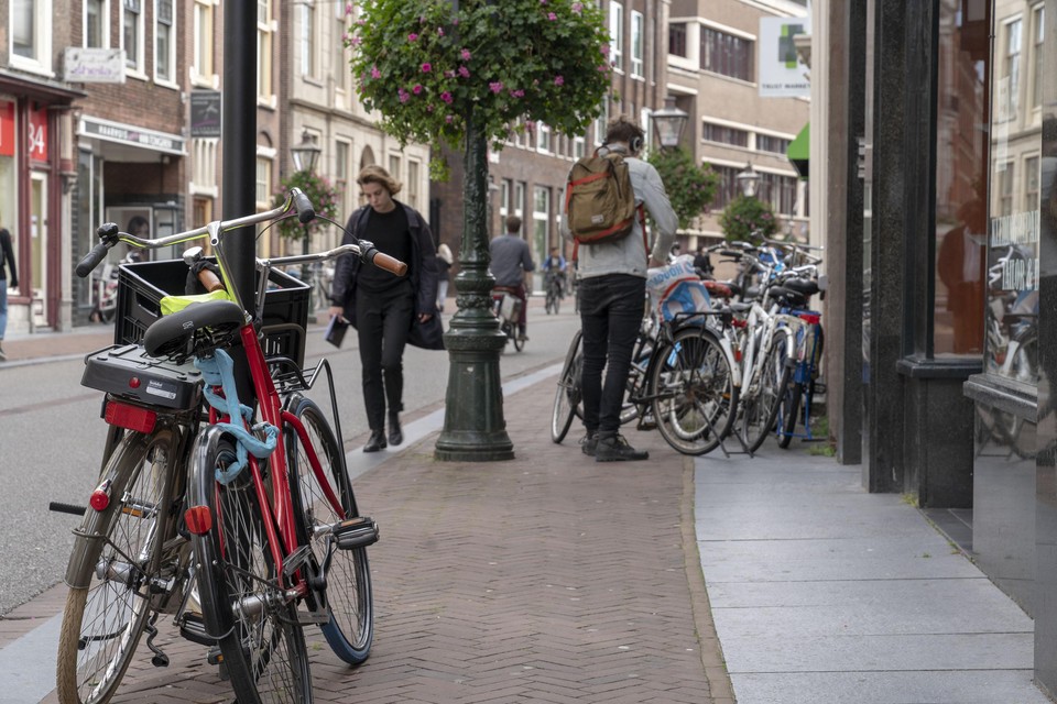 Met hulp van een studentendenktank verminderde de fietsenoverlast in de Breestraat.