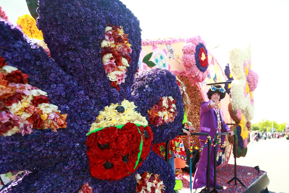 Bloemencorso 2014 is vrolijk, fleurig en kleurrijk. Foto: Stefan Tetelepta