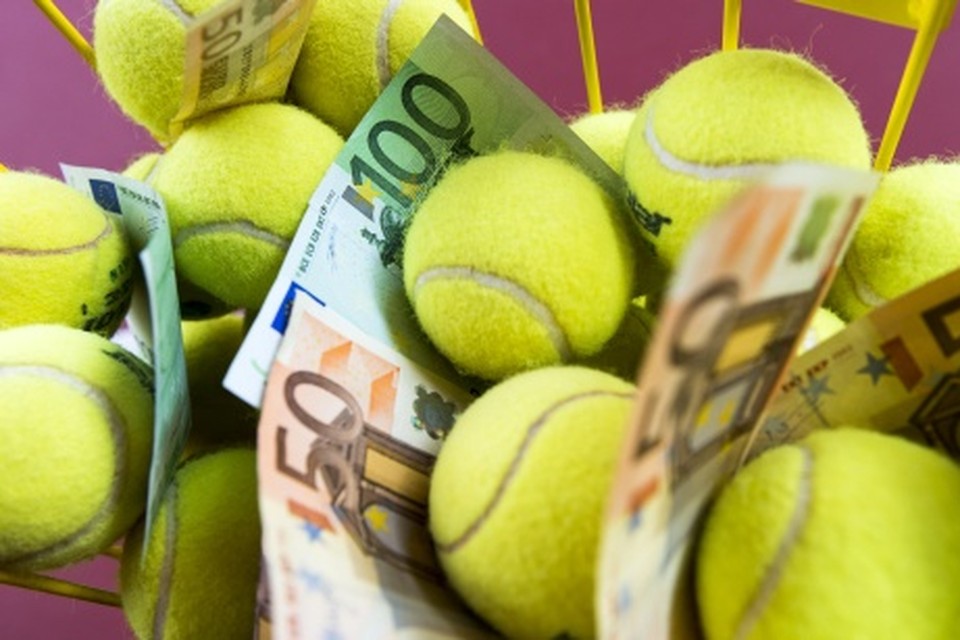 Twee verdachte tennispartijen in Nederland