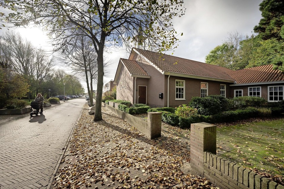 Zes leden van de Gereformeerde Kerk Vrijgemaakt in Katwijk beginnen voor zichzelf.