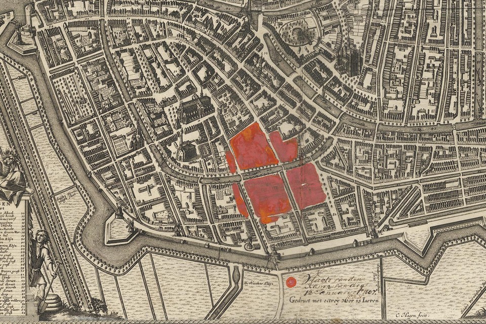 Het verwoeste gebied van de buskruitramp, door vader Evert Bodel Nijenhuis ingetekend op de plattegrond van Christiaan Hagen uit 1675.