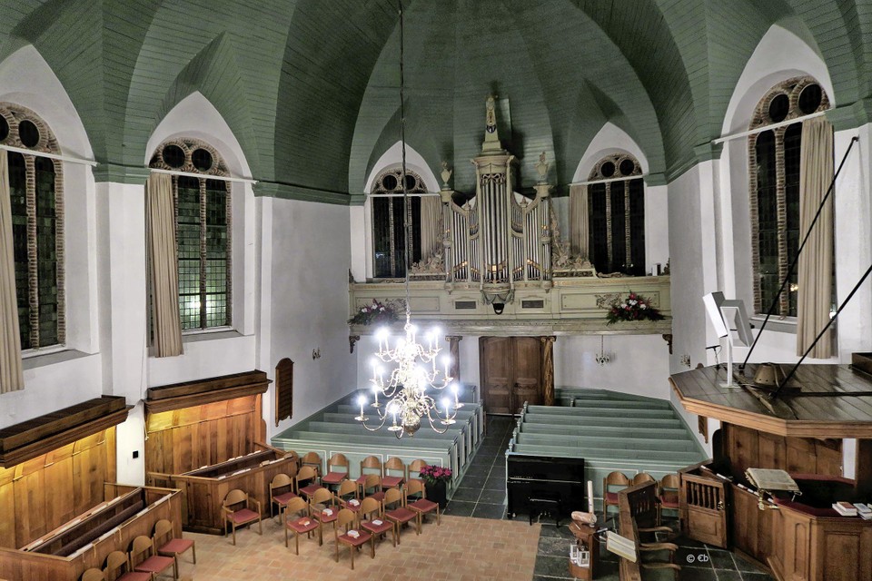 Het uit 1794 stammende orgel van de dorpskerk in Woubrugge heeft al zeventig jaar geen grote renovatie ondergaan. Voor een instrument uit die tijd is dat een record in Nederland..