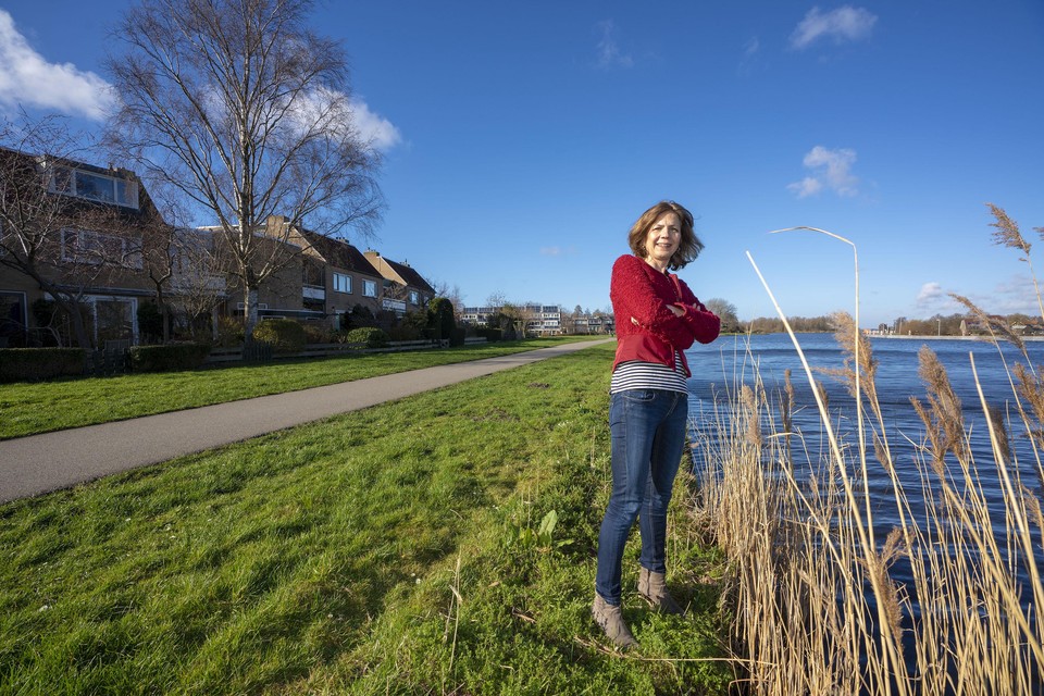 Tjitske Veldhuis heeft een missie, ze wil de ’energietransitie’ in haar wijk een zetje geven.