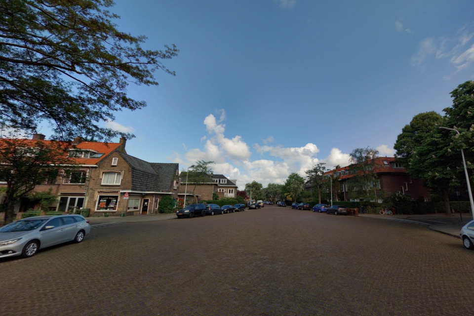 De kruising van de De Laat de Kanterstaat en Cobetstraat.