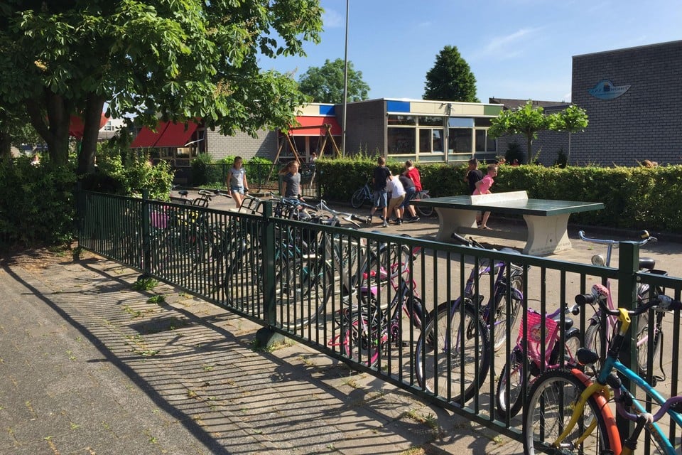 Openbare basisschool J.P.F. Steijaert in Hazerswoude-Rijndijk.