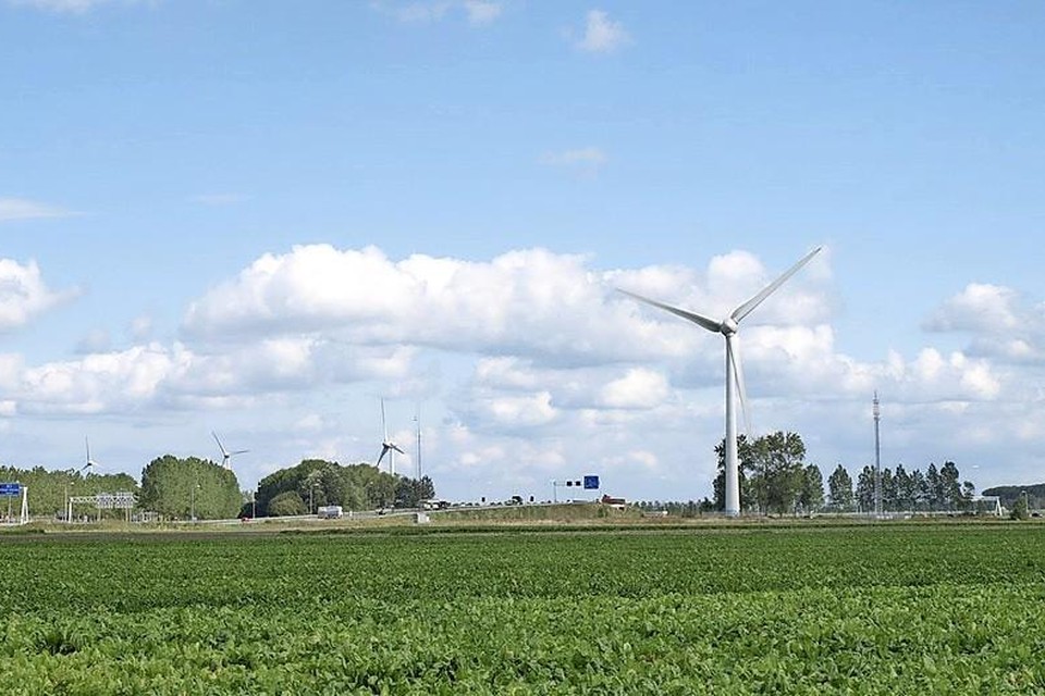 Windpark Haarlemmermeer-Zuid wil uitbreiden met tien extra molens.
