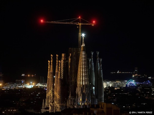 torens van Sagrada voor het verlicht | Leidschdagblad
