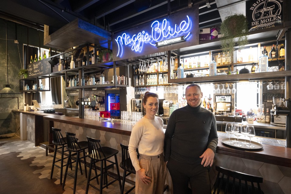 Selina en Martin Kalkhoven in hun prijswinnende restaurant Maggie Blue.