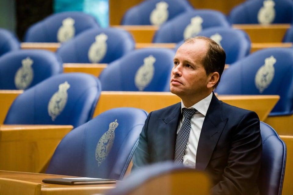 Martijn Bolkestein hier nog Tweede Kamerlid, is nu informateur in Wassenaar.