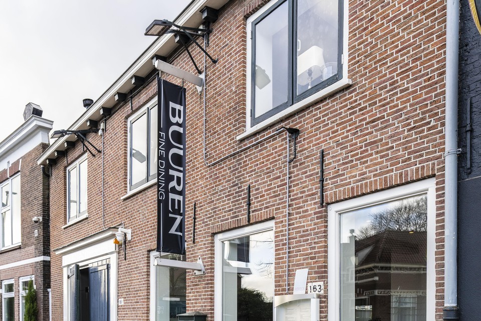 Brasserie Buuren in de Hooftstraat in Alphen aan den Rijn.