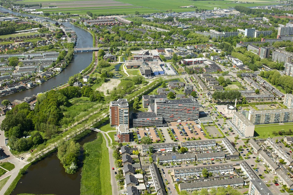 De Planetenbuurt was gekozen voor de proef met aquathermie dankzij de liggen nabij de Oude Rijn.